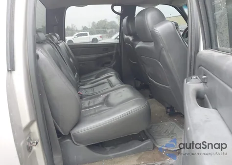 2004 GMC Sierra K2500 Heavy Duty from USA, damaged, VIN 1GTHK23164F118926